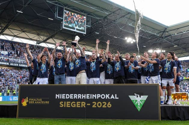 23 05 2026, GER, football, men, Niederrheinpokal final, season 2025 2026, SC St Tönis MSV Duisburg MSV Duisburg wins the Niederrhein Pokal Duisburg schauinsland reisen Arena Nordrhein Westfalen Germany Copyright: xAdrianxSchlüterx