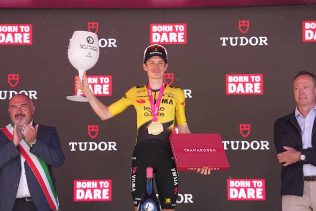 Denmark™s Jonas Vingegaard Hansen of Team Visma Lease A Bike stage winner celebrate on the podium after the Stage 14 of the Giro d™Italia, from Aosta to Pila, Italy, Saturday, May 23, 2026.  Copyright: xGianxMattiaxD™Alberto LaPressex
