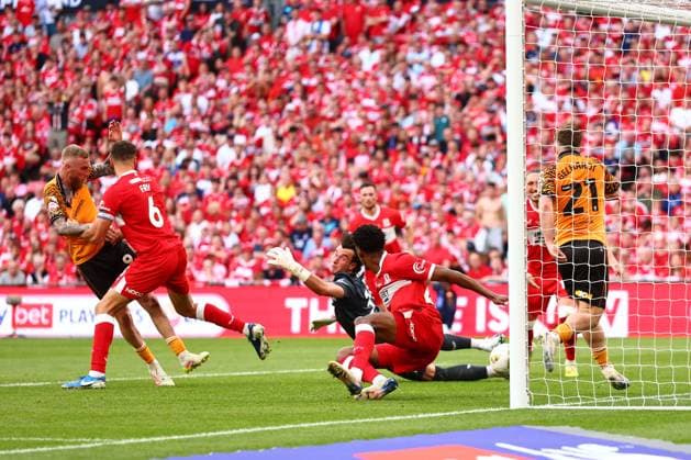 Oliver McBurnie of Hull City scoring to make it 1-0 Hull City v Middlesbrough, EFL Sky Bet Championship, Play-Off Final, Football, Wembley Stadium, London, UK - 23 May 2026London Wembley Stadium United Kingdom EDITORIAL USE ONLY No use with unauthorised audio, video, data, fixture lists, club league logos or live services. Online in-match use limited to 120 images, no video emulation. No use in betting, games or single club league player publications. Copyright: xJamesxMarsh Shutterstockx 16887365jd