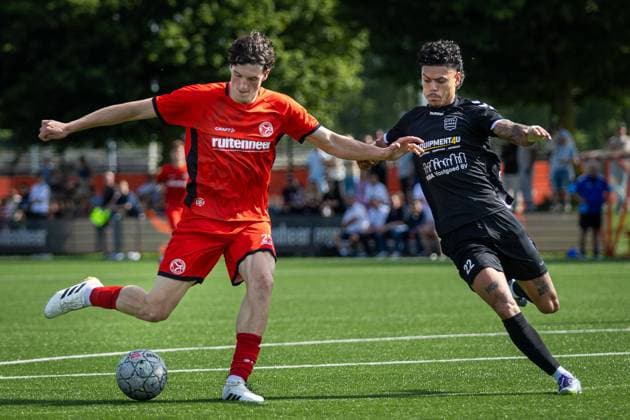 ALMERE, 23-05-2026, sportpark Fanny Blankers-Koen, season 2025 2026 Dutch Tweede Divisie Football, Match between Jong Almere City and GVVV. Picture shows Bas Huisman, Quiermo Dumay, Shola Shoretire Jong Almere City GVVV  x203909633x Copyright: