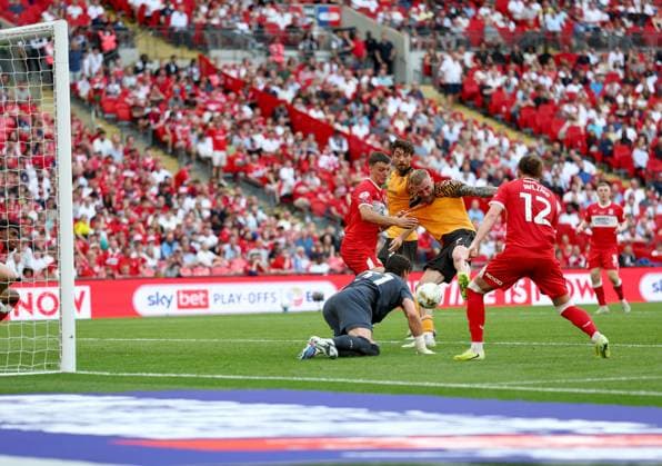 Oliver McBurnie of Hull City scores their side s first goal of the game Hull City v Middlesbrough, EFL Sky Bet Championship, Play-Off Final, Football, Wembley Stadium, London, UK - 23 May 2026London Wembley Stadium United Kingdom EDITORIAL USE ONLY No use with unauthorised audio, video, data, fixture lists, club league logos or live services. Online in-match use limited to 120 images, no video emulation. No use in betting, games or single club league player publications.  Copyright: xSimonxDael Shutterstockx 16887368cz