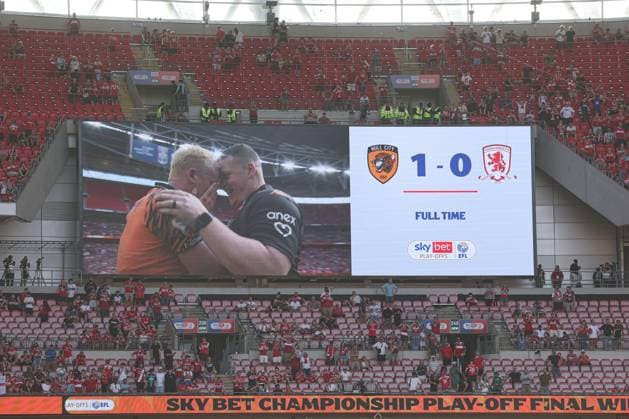 Full time on the IBS as Hull City celebtre Hull City v Middlesbrough, EFL Sky Bet Championship, Play-Off Final, Football, Wembley Stadium, London, UK - 23 May 2026London Wembley Stadium United Kingdom EDITORIAL USE ONLY No use with unauthorised audio, video, data, fixture lists, club league logos or live services. Online in-match use limited to 120 images, no video emulation. No use in betting, games or single club league player publications. Copyright: xAndrewxFosker Shutterstockx 16887370df