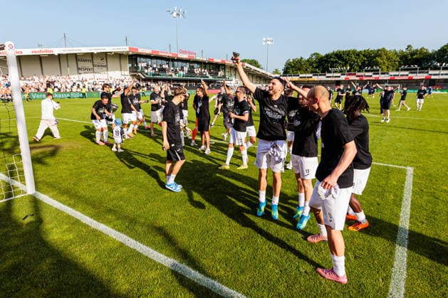 The SC Verl team celebrates after winning the final of the Krombacher Westfalenpokal GER, SC Verl vs SF Lotte, Football, Westfalenpokal, Final, Season 2025 2026, 23 05 2026 DFL Regulations prohibit any use of photographers as image sequences and or quasi video GER, SC Verl vs SF Lotte, Football, Westfalenpokal, Final, Season 2025 2026, 23 05 2026 Verl Copyright: xEibner-Pressefoto JanxRollingerx EP_JSK