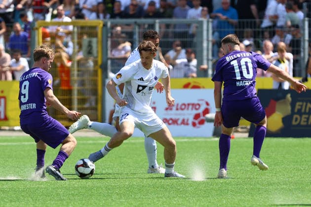 9 Mario Burmester SC Vorwärts Wacker Billstedt , 22 Moses Magens HEBC Fußball I Herren I Lotto Pokal I Saison 2025 2026 I Finale I SC Vorwärts Wacker04 Billstedt HEBC I 23 05 2026 I Stadion Hoheluft