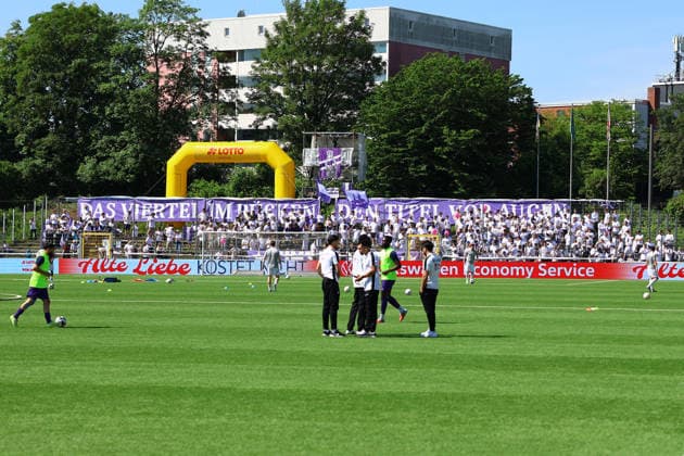 The C block in the Hoheluft stadium taken over by HEBC fans Football I Mens I Lotto Cup I 2025 2026 season I Final I SC Vorwärts Wacker04 Billstedt HEBC I 23 05 2026 I Hoheluft stadium