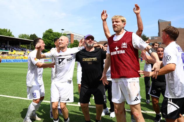 HEBC celebrates winning the Hamburg Lotto Cup Football I Mens I Lotto Cup I 2025 2026 season I Final I SC Vorwärts Wacker04 Billstedt HEBC I 23 05 2026 I Hoheluft stadium