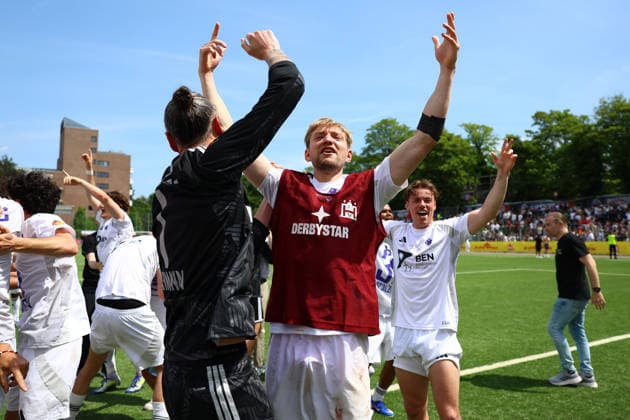 7 Tjorven Köhler HEBC celebrates winning the Hamburg Lotto Cup Football I Mens I Lotto Cup I 2025 2026 season I Final I SC Vorwärts Wacker04 Billstedt HEBC I 23 05 2026 I Hoheluft stadium