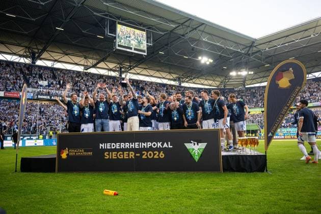 Lower Rhine Cup Final MSV Duisburg SC St Tönis FOR EDITORIAL PURPOSES ONLY p Football Lower Rhine Cup Final MSV Duisburg SC St Tönis on 23 05 26 in the Schauinsland Reisen Arena in Duisburg Lower Rhine Cup Winner MSV Duisburg Duisburg Copyright JakobxKlos Copyright: JakobxKlos doc85z1o4m6s91167d2ke8k ,EDITORIAL USE ONLY Copyright: JakobxKlos