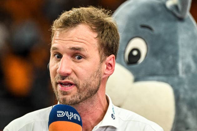 GER, BBL, Playoffs, ratiopharm Ulm vs BMA365 Bamberg Baskets 23 05 2026, ratiopharm arena, Neu Ulm, GER, BBL, Playoffs, ratiopharm Ulm vs BMA365 Bamberg Baskets, in the picture Anton Gavel Bamberg , Interview with Dyn after the end of the game nordphotoxGmbHx xHafner nph00200