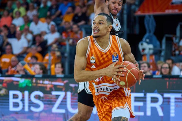 Nelson Weidemann ratiopharm ulm, 00 GER, ratiopharm ulm vs Bamberg Baskets, basketball, playoffs, quarterfinals, 3 match, EasyCredit BBL, 2025 2026 season, 23 05 2026 GER, ratiopharm ulm vs Bamberg Baskets, basketball, playoffs, quarterfinals, 3 match, EasyCredit BBL, 2025 2026 season, 23 05 2026 New Ulm Copyright: xEibner-Pressefoto GeraldxOelze-dexStoppanyx EP_ODS