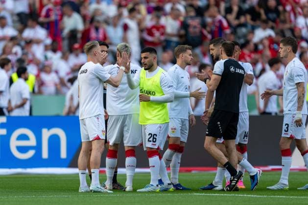 Stuttgart team warming up, warm up before the start of the match, Chris Fuehrich VfB Stuttgart, 10 , Deniz Undav VfB Stuttgart, 26 , GER, FC Bayern Muenchen vs VfB Stuttgart, Football, Men, DFB Pokal, Final, 2025 2026 season, 23 05 2026 DFL REGULATES PROHIBIT ANY USE OF PHOTOGRAPHS AS IMAGE SEQUENCES AND OR QUASI VIDEO GER, Final training and press conference on the day before the DFB Cup final, FC Bayern Muenchen vs VfB Stuttgart, Football, Men, DFB Cup, Final, Season 2025 2026, 23 05 2026 Berlin Copyright: xEibner-Pressefoto MaxxVincenx EP_MVN
