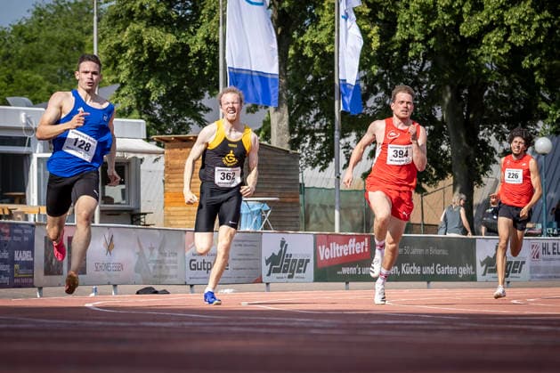 WEINHEIM, GERMANY - MAY 23 Caesar Konz (GER Karlsruher SC), Jona Knöß (GER LG Rheinfront), Michael Kucher (GER TSB Schwäbisch Gmünd) and Makrini Younes El (GER TSV Bayer o4 Leverkusen) over 200m during the B&S Kurpfalz Gala am 23.05.2026 at the Sepp-Herberger-Stadium in Weinheim (Baden-Wuerttemberg Germany). Baden-Wuerttemberg Germany Copyright: xLeahxKohringx