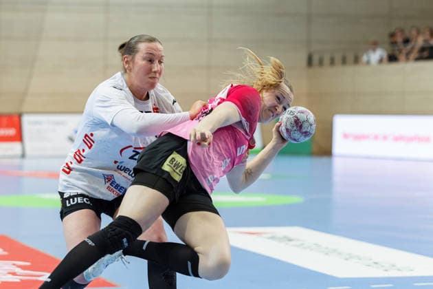 Zoe Stens Zwickau, 73 , Cara Reuthal Halle, 26 , SV Union Halle Neustadt vs BSV Sachsen Zwickau, Handball Bundesliga Frauen, Play Offs 5 11 Matchday 6, Season 2025 26, 23 05 2026 Halle SWH Arena Sachsen Anhalt Germany