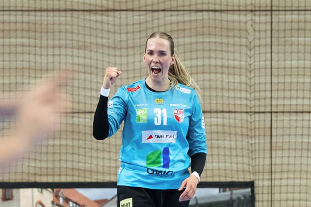 Goalkeeper Sofie Kruggel Halle, 31 after save, SV Union Halle Neustadt vs BSV Sachsen Zwickau, Handball Bundesliga Frauen, Play Offs 5 11 Matchday 6, Season 2025 26, 23 05 2026 Halle SWH Arena Sachsen Anhalt Germany