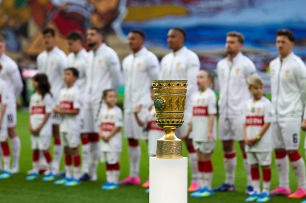 The cup is on the pitch, FC Bayern Muenchen vs VfB Stuttgart, Football, 83 DFB Pokalfinale, 23 05 2026 DFL DFB regulations prohibit any use of photographs as image sequences and or quasi video Berlin Berlin Germany Copyright: xkolbert-press ChristianxKolbertx