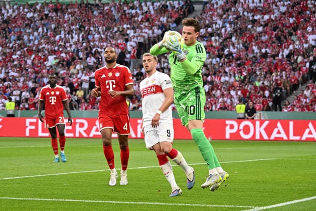23 05 2026, xsltx, Fußball DFB Pokal Finale, FC Bayern München VfB Stuttgart v l Jonathan Tah FC Bayern Muenchen Ermedin Demirovic VfB Stuttgart Jonas Urbig FC Bayern Muenchen DFL DFB REGULATIONS PROHIBIT ANY USE OF PHOTOGRAPHS as IMAGE SEQUENCES and or QUASI VIDEO Berlin