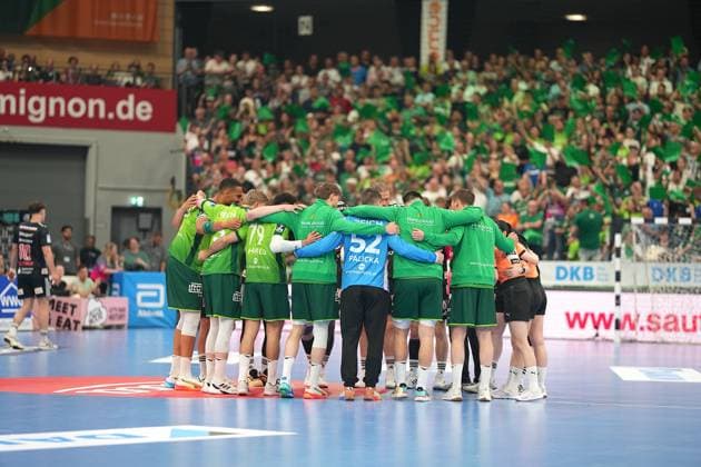 HSG Wetzlar and HC Erlangen during the Daikin Handball-Bundesliga match between HSG Wetzlar and HC Erlangen at Buderus Arena Wetzlar.  Copyright: xJuliaxKneisslx xSPPx Sportspressphoto_152642