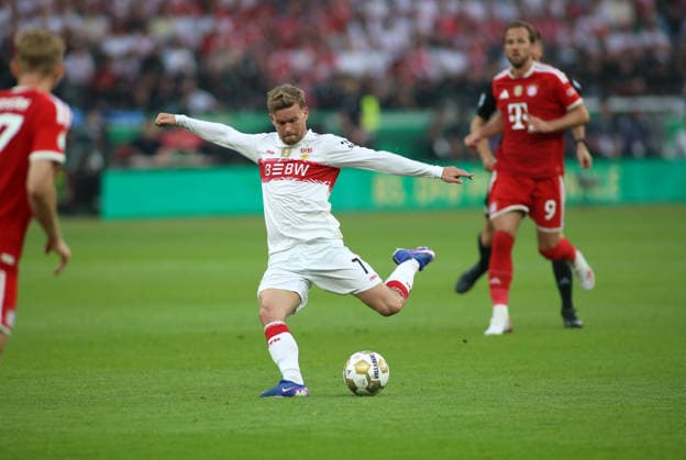 Football, Men, DFB Cup Final, Season 2025 2026, FC Bayern München VFB Stuttgart, Olympiastadion Berlin Maximilian Mittelstädt Mittelstaedt VFB Stuttgart at a goal kick, conclusion, ball DFB, DFL regulations prohibit any use of photographs as image sequences and or quasi video