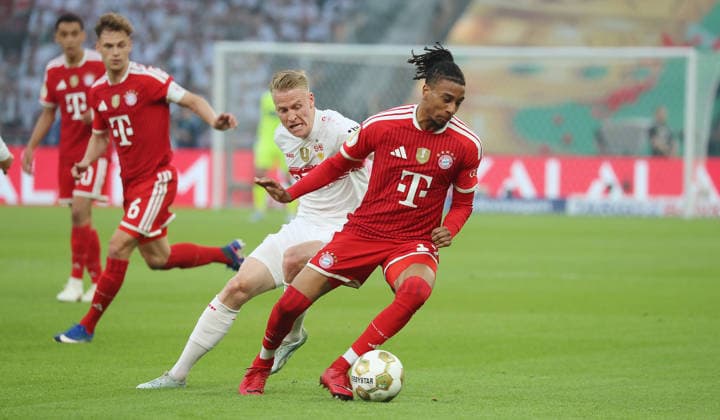 Berlin , Football DFB Cup Final 2026 , FC Bayern Munich vs VfB Stuttgart , from left Chris Führich VfB Michael Olise Bayern