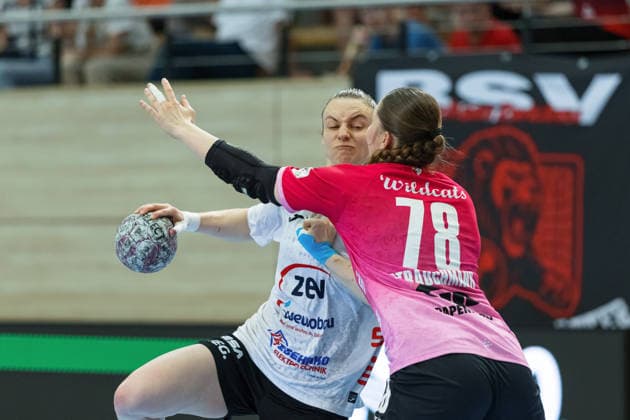 Jasmina Gierga Zwickau, 13 , Lucy Strauchmann Halle, 78 , SV Union Halle Neustadt vs BSV Sachsen Zwickau, Handball Bundesliga Frauen, Play Offs 5 11 Matchday 6, Season 2025 26, 23 05 2026 Halle SWH Arena Sachsen Anhalt Germany