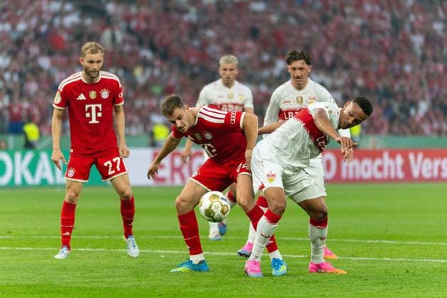 Luca Jaquez VfB Stuttgart, 14 in duel with Josip Stanisic FC Bayern Muenchen, 44 , GER, FC Bayern Muenchen vs VfB Stuttgart, Football, Men, DFB Pokal, Final, Season 2025 2026, 23 05 2026 DFL REGULATES PROHIBIT ANY USE OF PHOTOGRAPHS AS IMAGE SEQUENCES AND OR QUASI VIDEO GER, FC Bayern Muenchen vs VfB Stuttgart, Football, Men, DFB Pokal, Final, Season 2025 2026, 23 05 2026 Berlin Copyright: xEibner-Pressefoto MaxxVincenx EP_MVN