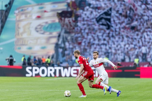 BERLIN, GERMANY - MAY 23: Konrad Laimer (FC Bayern Muenchen, 27) controls the ball against Maximilian Mittelstaedt (Mittelstädt, Mittelstadt, VfB Stuttgart, 7) during the DFB Pokal Final match between FC Bayern Muenchen vs. VfB Stuttgart at Olympic Stadium on May 23, 2026 in Berlin, Germany. DFB REGULATIONS PROHIBIT ANY USE OF PHOTOGRAPHS AS IMAGE SEQUENCES AND OR QUASI-VIDEO. Berlin Germany Copyright: xSteffiexWunderlx