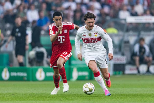 BERLIN, GERMANY - MAY 23: Angelo Stiller (VfB Stuttgart, 6) controls the ball against Jamal Musiala (FC Bayern Muenchen, 10) during the DFB Pokal Final match between FC Bayern Muenchen vs. VfB Stuttgart at Olympic Stadium on May 23, 2026 in Berlin, Germany. DFB REGULATIONS PROHIBIT ANY USE OF PHOTOGRAPHS AS IMAGE SEQUENCES AND OR QUASI-VIDEO. Berlin Germany Copyright: xSteffiexWunderlx