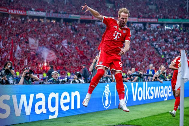 23 05 2026, Football, 83 DFB Pokal Final,, FC Bayern München VfB Stuttgart, Olympioastadion Berlin, Season 2025 2026 Goal celebration after the goal to 1 0 by scorer Harry Kane FC Bayern Muenchen 09 DFB regulations prohibit any use of photographs as image sequences and or quasi video Berlin Germany