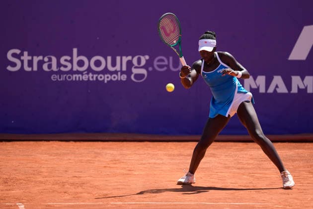 2026 WTA, Tennis Damen Strasbourg 500 Singles Final - Navarro (USA) V Mboko (CAN) Victoria Mboko in action during the final at the 2026 WTA Internationaux de Strasbourg Women s tennis tournament at the Tennis Club de Strasbourg in Strasbourg, France, on May 23, 2026. Strasbourg Grand Est France  Copyright: xOwenxHammondx originalFilename:hammond-2026wtai260523_npiv5.jpg