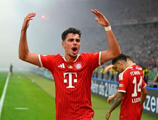 23 05 2026, Football DFB Pokal 2025 2026, Final, FC Bayern Munich VfB Stuttgart, at Olympiastadion Berlin Aleksandar Pavlovic Bayern Munich cheers DFL and DFB regulations prohibit any use of photographs as image sequences and or quasi video