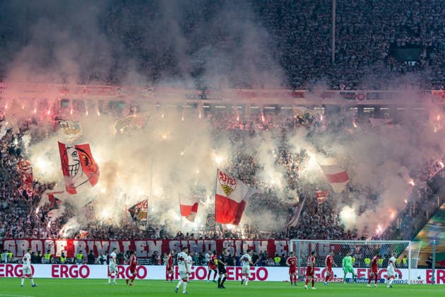 GER, DFB Pokalfinale, Training and press conference, FC Bayern München VfB Stuttgart 23 05 2026, Olympiastadion, Olympiastadion, GER, DFB Pokalfinale, Training and press conference, FC Bayern München VfB Stuttgart Pyrotechnic show of the fans of VfB Stuttgart Â nordphotoxGmbHxx xAlexanderxTrienitz nph00051