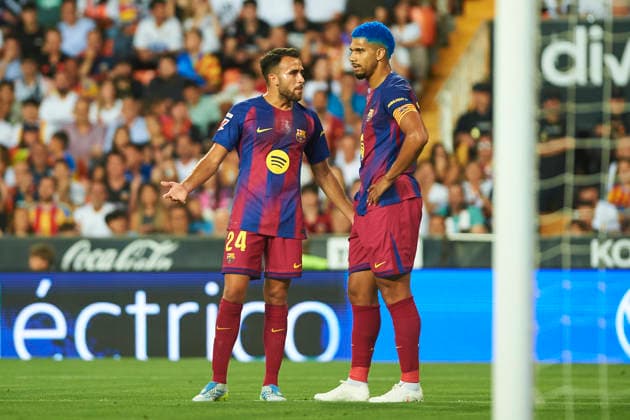 Eric Garcia FC Barcelona and Ronald Araujo FC Barcelona during the LaLiga EA Sports match between Valencia CF and FC Barcelona at Estadio de Mestalla on May 23, 2026 in Valencia, Spain Photo by Maria Jose Segovia DeFodi Images