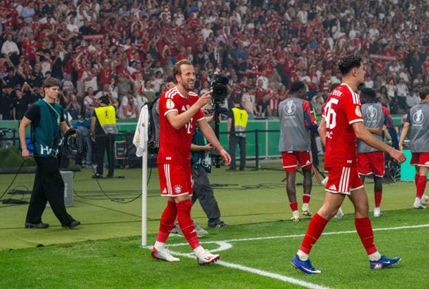 Soccer, men, 2025 2026 season, 83 DFB Cup final, FC Bayern Munich VfB Stuttgart, f l Harry Kane Bayern Munich , Aleksandar Pavlovic Bayern Munich , cheering after scoring 2 0, 23 05 2026, Copyright: xMatthiasxKochx