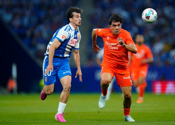 ESP: RCD Espanyol - Real Sociedad . La Liga EA Sports. Matchday 38 Antoniu Roca of RCD Espanyol and Jon Aramburu of Real Sociedad during the La Liga EA Sports match between RCD Espanyol and Real Sociedad played at RCDE Stadium on May 23, 2026 in Barcelona, Spain. kpng Copyright: xSergioxRuizxx xPRESSINPHOTOx PS_260523_ESP_RSO_2526_006
