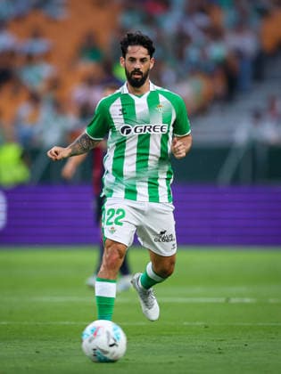ESP LaLiga EA Sports Real Betis v Levante UD Francisco Roman Alarcon Suarez Isco of Real Betis in action during LaLiga EA Sports, between Real Betis v Levante UD played at La Cartuja Stadium, Sevilla on May 23rd, 2026 in Spain Sevilla Spain Football Copyright: xRafaelxRomanx xAgenciaxLOFx