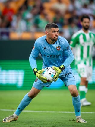 ESP LaLiga EA Sports Real Betis v Levante UD Ryan of Levante in action during LaLiga EA Sports, between Real Betis v Levante UD played at La Cartuja Stadium, Sevilla on May 23rd, 2026 in Spain Sevilla Spain Futbol Copyright: xRafaelxRomanx xAgenciaxLOFx