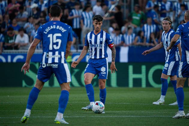 VITORIA, SPAIN May 23 during the LaLiga match between Deportivo AlavÃ s and Rayo Vallecano at Mendizorrotza Stadium on May 23, 2026 in Vitoria, Spain Photo by Ibai Tudanca Copyright: xIbaixTudancax