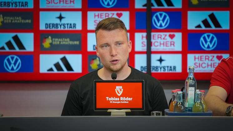 Soccer, Men, Season 2025 2026, Brandenburg State Cup, Final, Final day of the amateurs, FC Energie Cottbus vs VfB 1921 Krieschow, Saturday 23 05 2026, LEAG Energie Stadion Cottbus, In the picture Tobias Röder Co Trainer Energie at the press conference after the match Brandenburg Germany