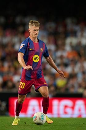 Valencia CF v FC Barcelona, Barca - LaLiga EA Sports VALENCIA, SPAIN - MAY 23: Dani Olmo of FC Barcelona runs with the ball during to the LaLiga EA Sports match between Valencia CF and FC Barcelona at Estadio Mestalla on May 23, 2026 in Valencia, Spain. (Photo by Francisco Macia Photo Players Images Magara Press) Valencia Estadio Mestalla Spain Copyright: xFranciscoxMaciax