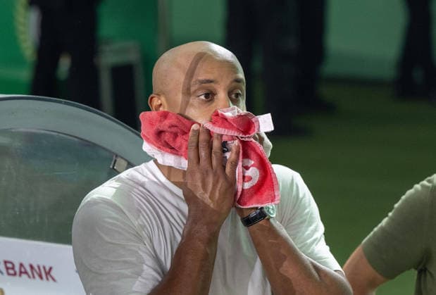 Soccer, Men, Season 2025 2026, 83 DFB Cup Final, FC Bayern Munich VfB Stuttgart, Coach Vincent Kompany Bayern Munich after final whistle with towel, 23 05 2026, Copyright: xMatthiasxKochx