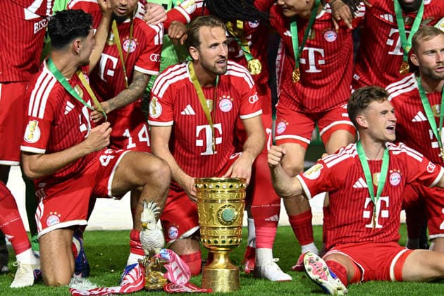 23 05 2026, xsltx, Football DFB Cup Final, FC Bayern Munich VfB Stuttgart v l Winner photo Harry Kane FC Bayern Muenchen Joshua Kimmich FC Bayern Muenchen DFL DFB REGULATIONS PROHIBIT ANY USE OF PHOTOGRAPHS as IMAGE SEQUENCES and or QUASI VIDEO Berlin