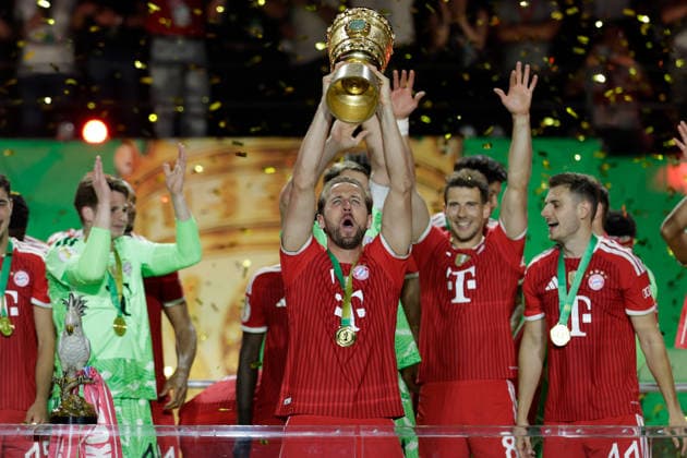 Soccer DFB Pokal Final FC Bayern Munich VfB Stuttgart on 23 05 2026 at the Olympiastadion in Berlin Harry Kane Munich with the DFB Pokal DFB regulations prohibit any use of photographs as image sequences and or quasi video xJRx