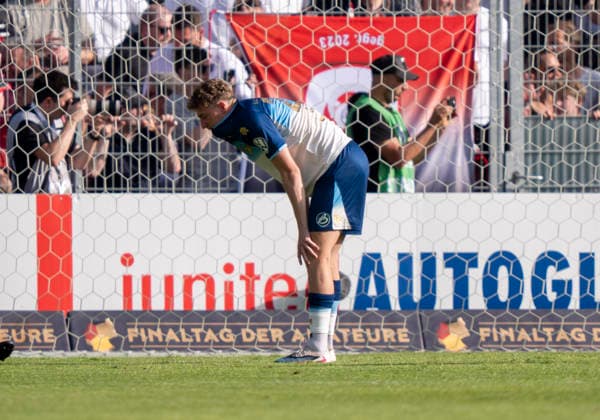 Dejan Galjen Fortuna Cologne, 24 disappointed, disappointed looking, dissapointed, sad, frustrated, frustrated, frustrated, frustrated after his miss in the penalty shootout SC Fortuna Cologne vs Viktoria Cologne 23 05 2026 Football, Bitburger Cup Final 2026, GER, Sportpark Höhenberg, Cologne Copyright: HMBxMedia xMarcoxBader