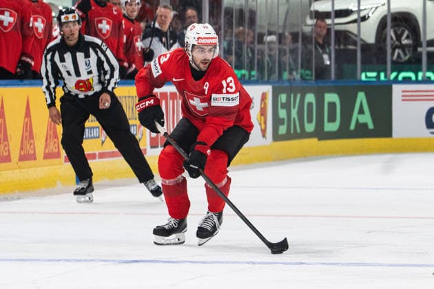 ZURICH, ZURICH - MAY 23: Nico Hischier of Switzerland during the 2026 IIHF World Championship, WM, Weltmeisterschaft Preliminary Round Group A match between Switzerland and Hungary at Swiss Life Arena on May 23, 2026 in Zurich, Zurich, Switzerland.  Copyright: xLivioxBaeriswylx xSPPx Sportspressphoto_152951