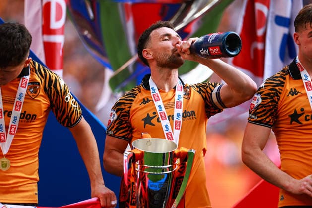 LONDON, ENGLAND - MAY 23: Lewis Coyle, Captain of Hull City celebrates after winning the Sky Bet Championship Play-Off Final between Hull City and Middlesbrough at Wembley Stadium on May 23, 2026 in London, England.  Copyright: xMBxMediax