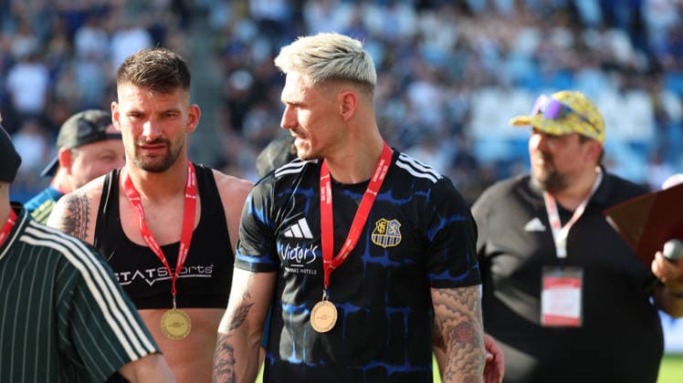 23 05 2026, xrekx, Fußball Landespokal Saarland Finale, 1 FC Saarbrücken FC 08 Homburg v l Sieger Sparkassen Pokal 2026 Kai Brünker Bruenker 1 FC Saarbruecken Tim Paterok 1 FC Saarbruecken DFL DFB REGULATIONS PROHIBIT ANY USE OF PHOTOGRAPHS as IMAGE SEQUENCES and or QUASI VIDEO Saarbrücken