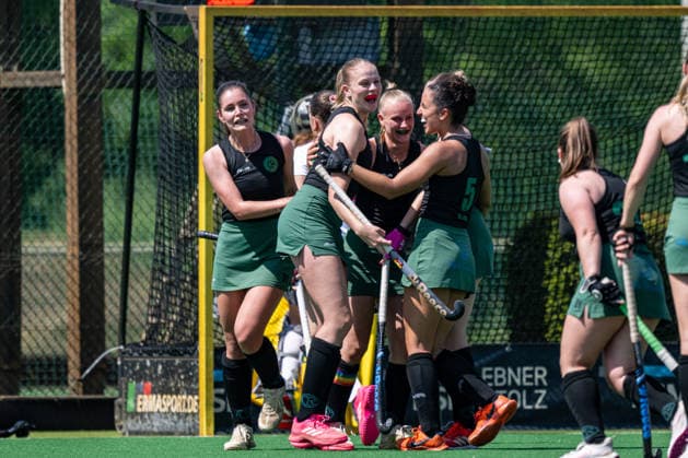 BHC 1 Damen Club Raffelberg Feldhockey, 2 Playdown Spiel, 1 Bundesliga, Frauen Bremen, Deutschland, 23 05 26 BHC 1 Damen Club Raffelberg im Bremer Hockey Club e V am 23 05 2026 in Bremen, Deutschland Foto von Axel Kaste Torjubel zum Ausgleich Raffelberg Bremen Bremer Hockey Club e V Freie Hansestadt Bremen Deutschland BHC Damen - Raffelberg 3-1 23.5.26 LR-3723