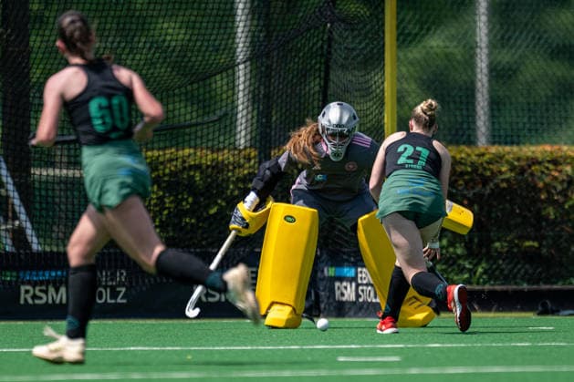 BHC 1 Women Club Raffelberg Field Hockey, 2 Playdown Match, 1 Bundesliga, Women Bremen, Germany, 23 05 26 BHC 1 Women Club Raffelberg at Bremer Hockey Club e V on 23 05 2026 in Bremen, Germany Photo by Axel Kaste TW Franziska Hagen BHC holds in duel with Patricia Strunk, CR Bremen Bremer Hockey Club e V Free Hanseatic City of Bremen Germany BHC Damen - Raffelberg 3-1 23.5.26 LR-3798
