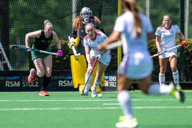 BHC 1 Ladies Club Raffelberg Field Hockey, 2 Playdown Match, 1 Bundesliga, Women Bremen, Germany, 23 05 26 BHC 1 Ladies Club Raffelberg at Bremer Hockey Club e V on 23 05 2026 in Bremen, Germany Photo by Axel Kaste center Lili Bode, BHC Bremen Bremer Hockey Club e V Free Hanseatic City of Bremen Germany BHC Damen - Raffelberg 3-1 23.5.26 LR-3806