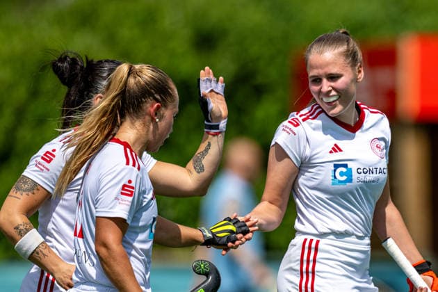 BHC 1 Ladies Club Raffelberg Field Hockey, 2 Playdown Match, 1 Bundesliga, Women Bremen, Germany, 23 05 26 BHC 1 Ladies Club Raffelberg at Bremer Hockey Club e V on 23 05 2026 in Bremen, Germany Photo by Axel Kaste Right Lena Frerichs Bremen Bremer Hockey Club e V Free Hanseatic City of Bremen Germany BHC Damen - Raffelberg 3-1 23.5.26 LR-3947